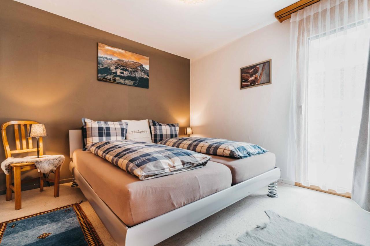 Charming 4 Bed Flat In Flims Leilighet Eksteriør bilde